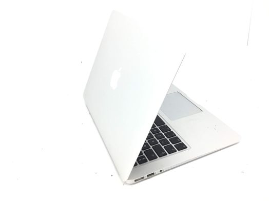portatil apple apple macbook air core i5 1.3 13 (2013) (a1466)