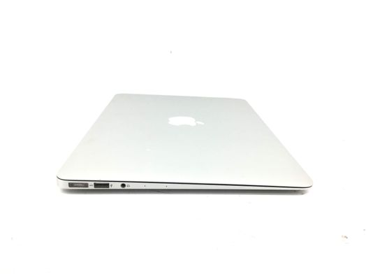 portatil apple apple macbook air core i5 1.3 13 (2013) (a1466)