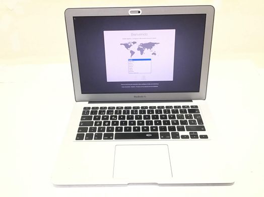 portatil apple apple macbook air core i5 1.3 13 (2013) (a1466)
