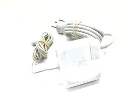 portatil apple apple macbook air core i5 1.3 13 (2013) (a1466)