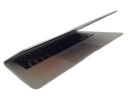 portatil apple apple macbook air core i5 1.4 13 (2014) (a1466)