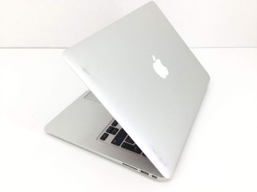 portatil apple apple macbook air core i5 1.4 13 (2014) (a1466)
