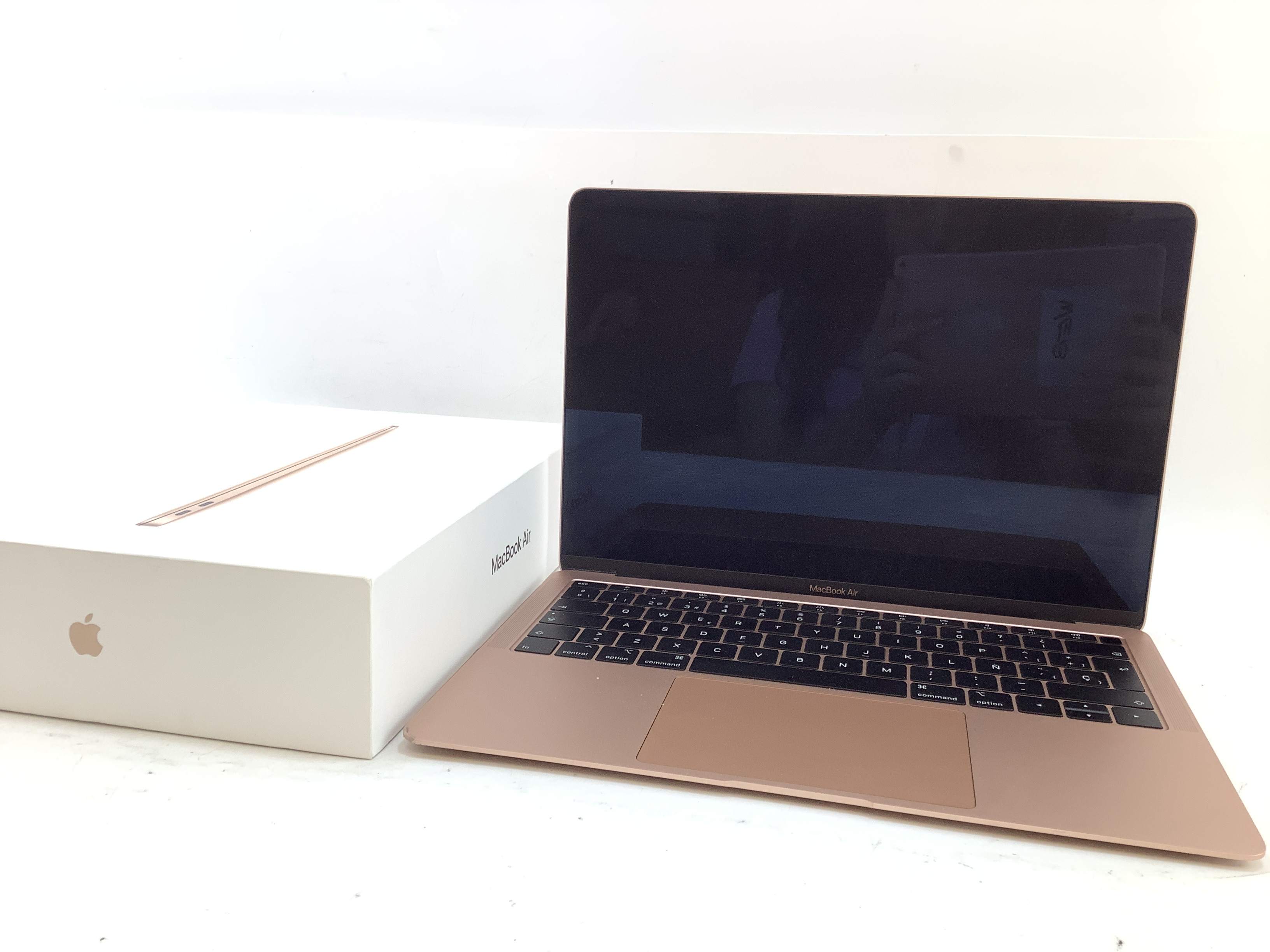 Macbook Air Core I5 1.6 13 Retina 2018 A1932 de segunda mano