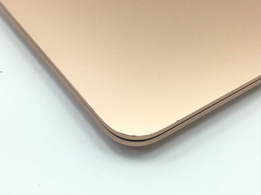 portatil apple apple macbook air core i5 1.6 13 retina (2018) (a1932)