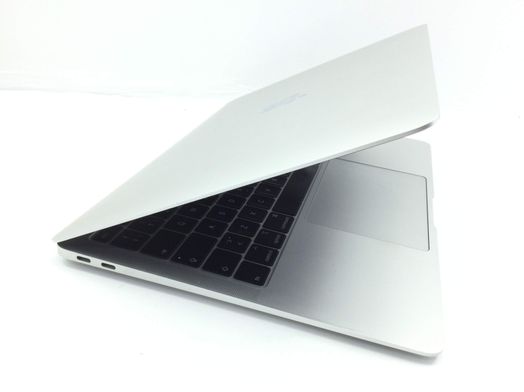 portatil apple apple macbook air core i5 1.6 13 retina (2018) (a1932)