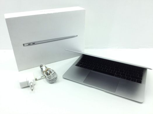 portatil apple apple macbook air core i5 1.6 13 retina (2018) (a1932)