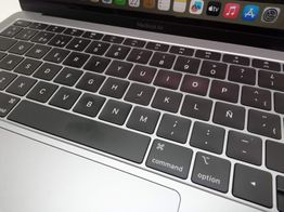 portatil apple apple macbook air core i5 1.6 13 retina (2018) (a1932)