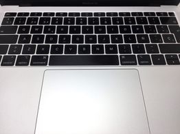 portatil apple apple macbook air core i5 1.6 13 retina true tone (2019) (a1932)