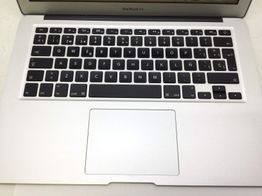 portatil apple apple macbook air core i5 1.8 13 (2012) (a1466)
