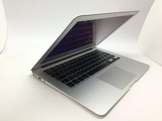 portatil apple apple macbook air core i5 1.8 13 (2012) (a1466)