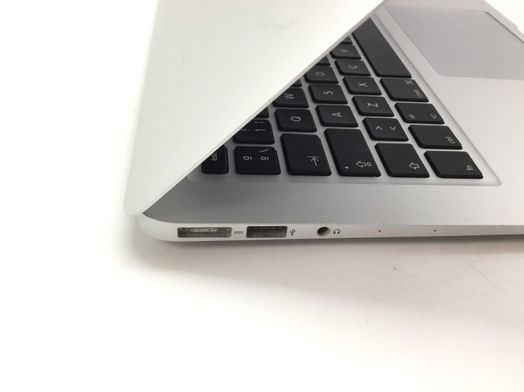 portatil apple apple macbook air core i5 1.8 13 (2012) (a1466)