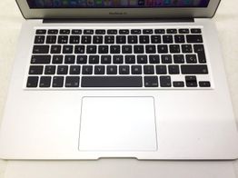 portatil apple apple macbook air core i5 1.8 13 (2017) (a1466)