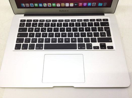 portatil apple apple macbook air core i5 1.8 13 (2017) (a1466)