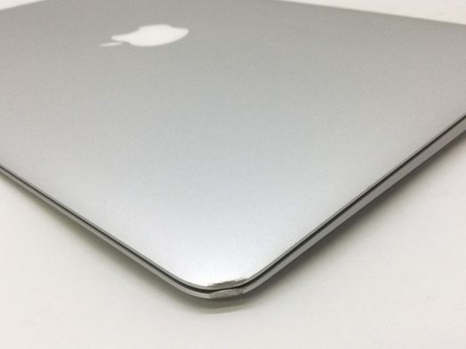 portatil apple apple macbook air core i5 1.8 13 (2017) (a1466)