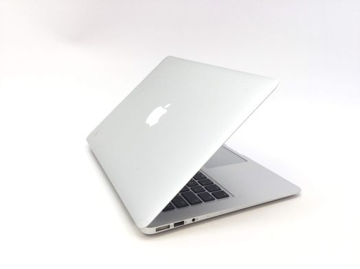 portatil apple apple macbook air core i5 1.8 13 (2017) (a1466)