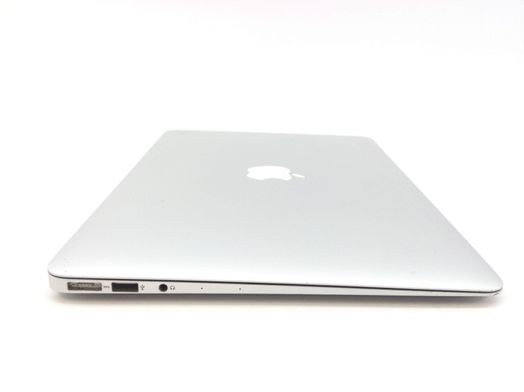 portatil apple apple macbook air core i5 1.8 13 (2017) (a1466)
