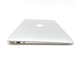 portatil apple apple macbook air core i5 1.8 13 (2017) (a1466)