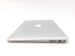 portatil apple apple macbook air core i5 1.8 13 (2017) (a1466)
