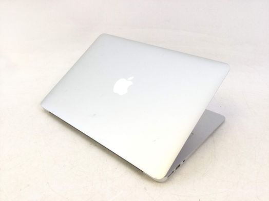 portatil apple apple macbook air core i5 1.8 13 (2017) (a1466)