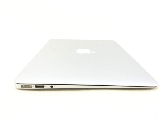 portatil apple apple macbook air core i5 1.8 13 (2017) (a1466)