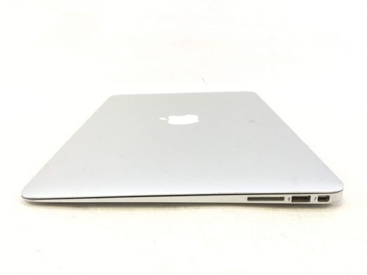 portatil apple apple macbook air core i5 1.8 13 (2017) (a1466)