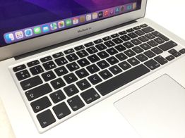portatil apple apple macbook air core i5 1.8 13 (2017) (a1466)