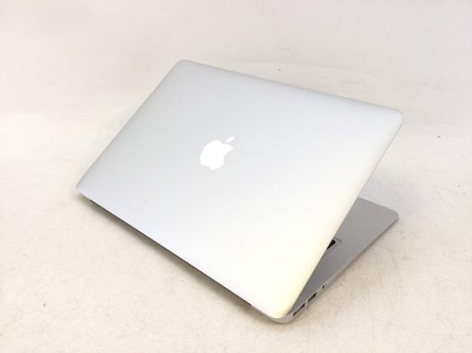 portatil apple apple macbook air core i5 1.8 13 (2017) (a1466)