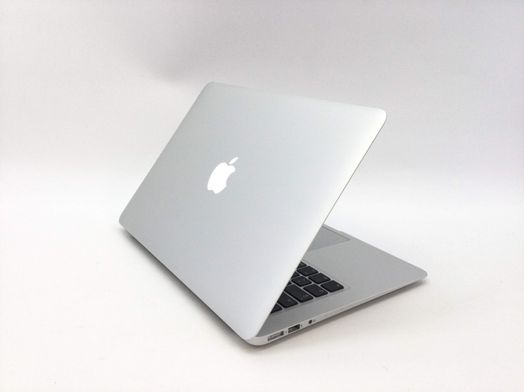 portatil apple apple macbook air core i5 1.8 13 (2017) (a1466)