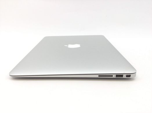portatil apple apple macbook air core i5 1.8 13 (2017) (a1466)