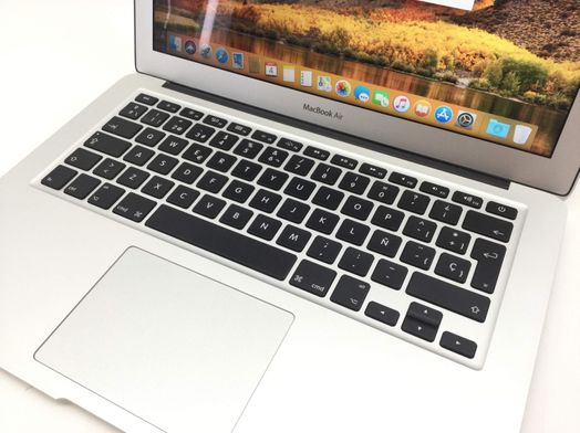 portatil apple apple macbook air core i5 1.8 13 (2017) (a1466)