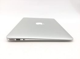 portatil apple apple macbook air core i5 1.8 13 (2017) (a1466)