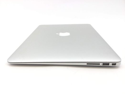 portatil apple apple macbook air core i5 1.8 13 (2017) (a1466)