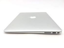 portatil apple apple macbook air core i5 1.8 13 (2017) (a1466)