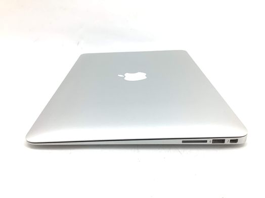 portatil apple apple macbook air core i5 1.8 13 (2017) (a1466)