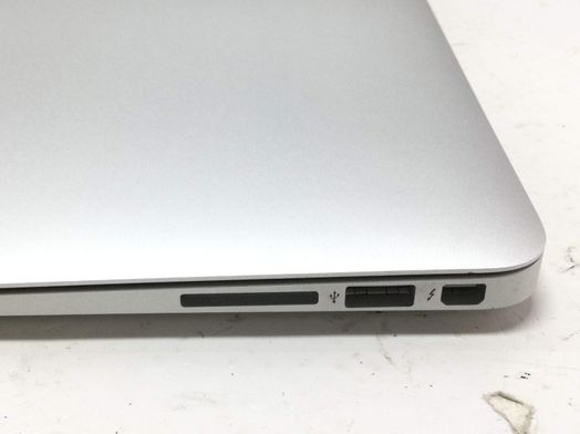 portatil apple apple macbook air core i5 1.8 13 (2017) (a1466)