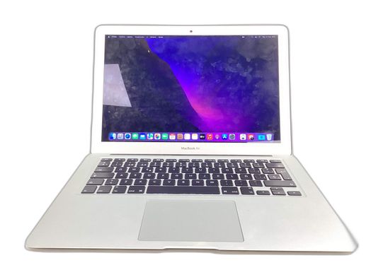 portatil apple apple macbook air core i5 1.8 13 (2017) (a1466)