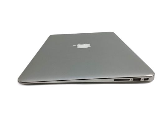 portatil apple apple macbook air core i5 1.8 13 (2017) (a1466)