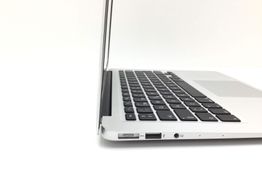 portatil apple apple macbook air core i5 1.8 13 (2017) (a1466)