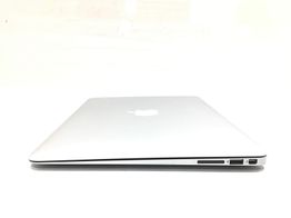 portatil apple apple macbook air core i5 1.8 13 (2017) (a1466)
