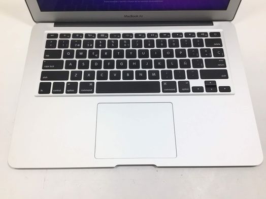portatil apple apple macbook air core i5 1.8 13 (2017) (a1466)