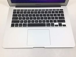 portatil apple apple macbook air core i5 1.8 13 (2017) (a1466)