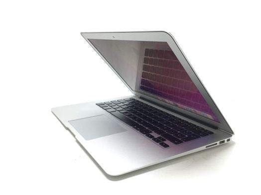 portatil apple apple macbook air core i5 1.8 13 (2017) (a1466)