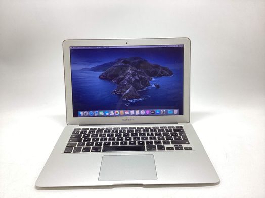 portatil apple apple macbook air core i5 1.8 13 (2017) (a1466)