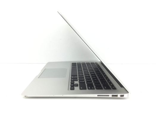 portatil apple apple macbook air core i5 1.8 13 (2017) (a1466)