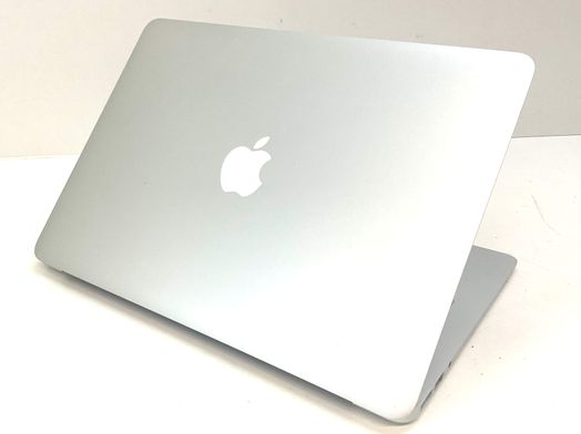 portatil apple apple macbook air core i5 1.8 13 (2017) (a1466)
