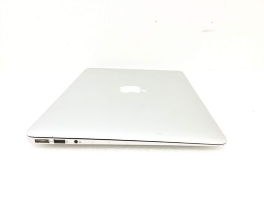 portatil apple apple macbook air core i5 1.8 13 (2017) (a1466)