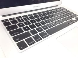 portatil apple apple macbook air core i7 1.7 13 (2014) (a1466)