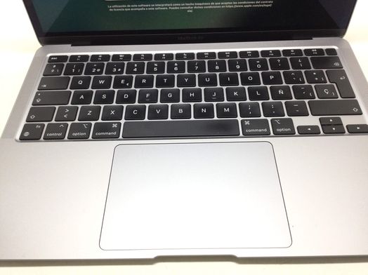 portatil apple apple macbook air m1 8-core 3.2/7 13 (2020) (a2337)