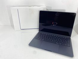 portatil apple apple macbook air m2 8-core 3.4 13 (10gpu) (2022) (a2681)