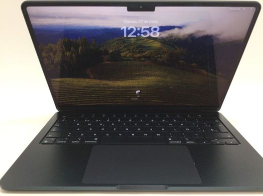 portatil apple apple macbook air m2 8-core 3.4 13 (8gpu) (2022) (a2681)